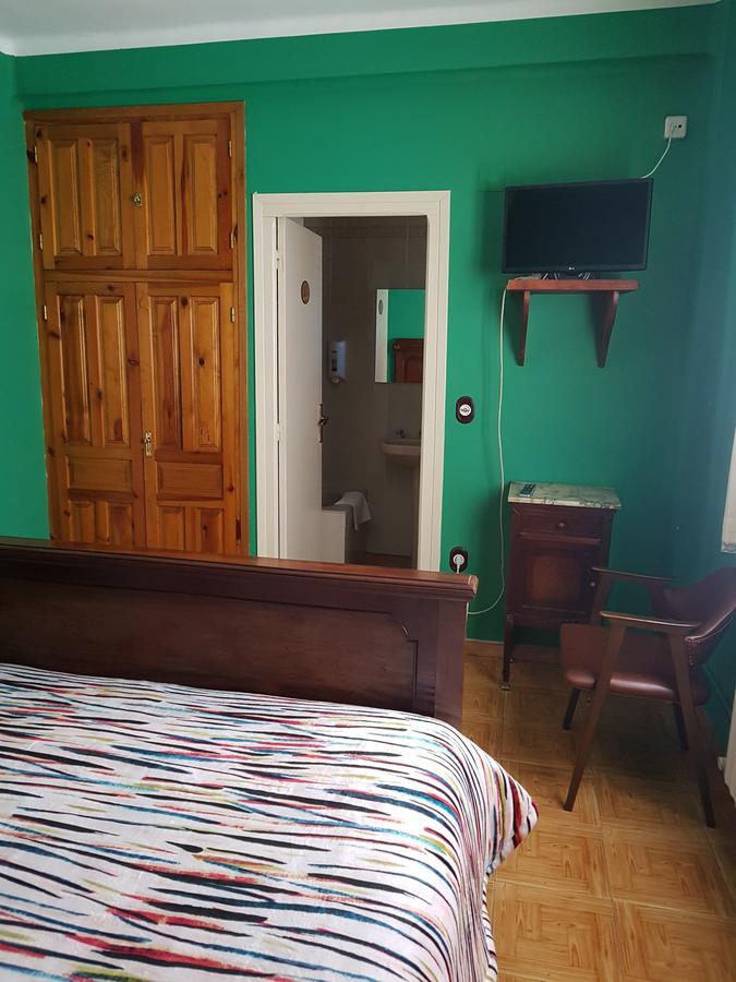 De La Val Hotel