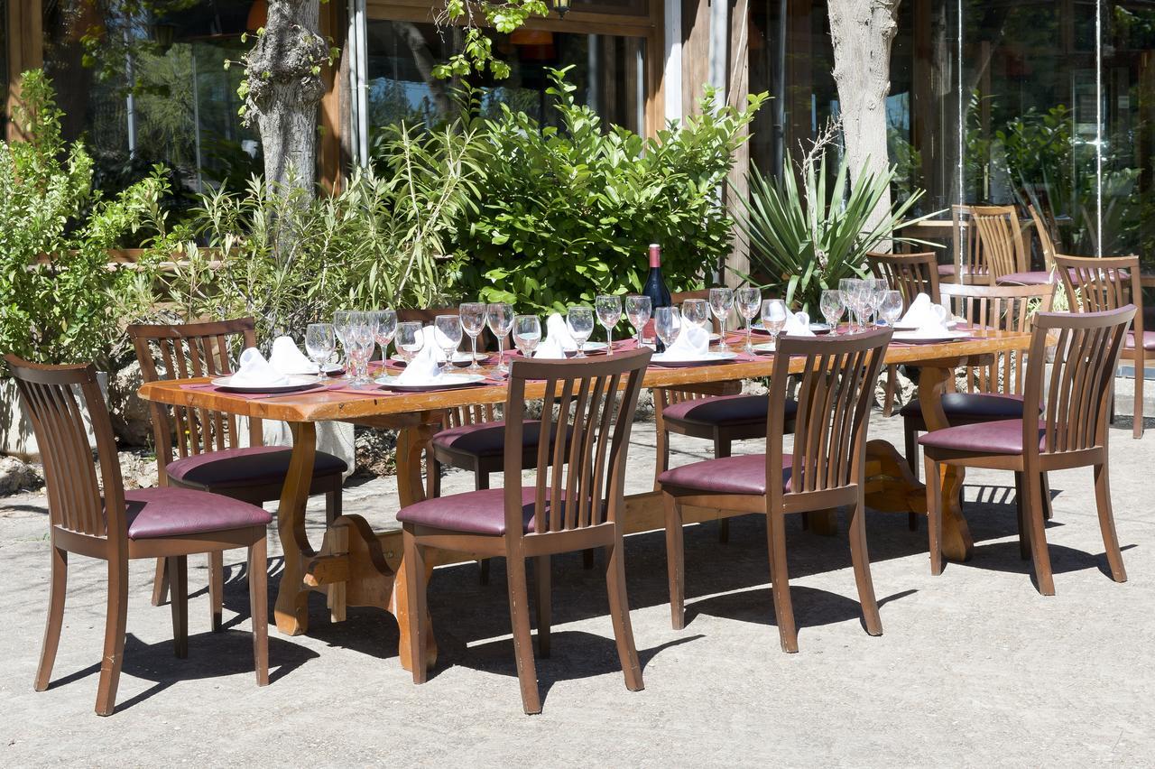 Truchas Hotel