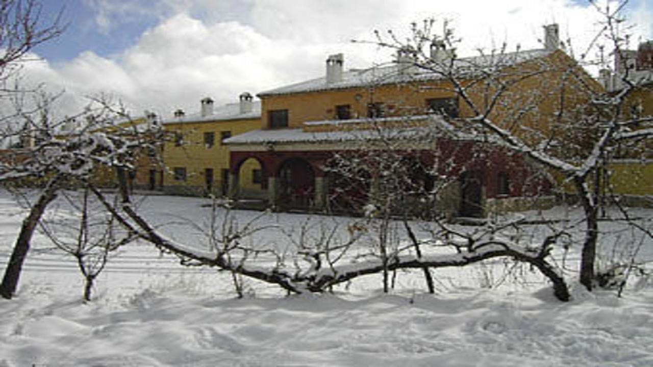 Caserio - Montana, Chimenea, Nieve, Barbacoa