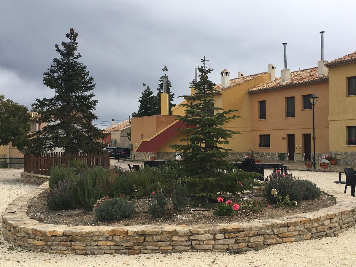 Caserio - Montana, Chimenea, Nieve, Barbacoa * Inazares