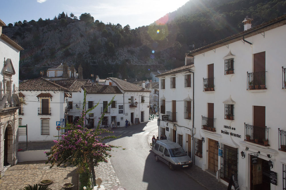 Hotel Puerta De La Grazalema