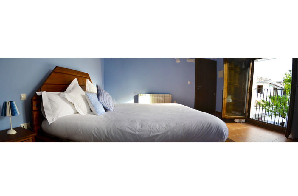 Guest house La De Quijada *