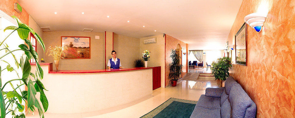Apartahotel Sol Bay 2*