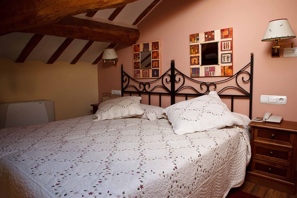 Palacio Azcárate 3*