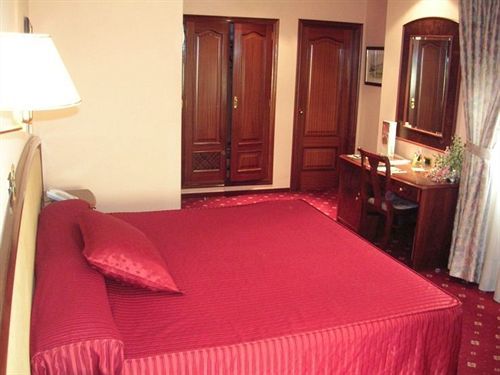 Hotel Francisco Ii