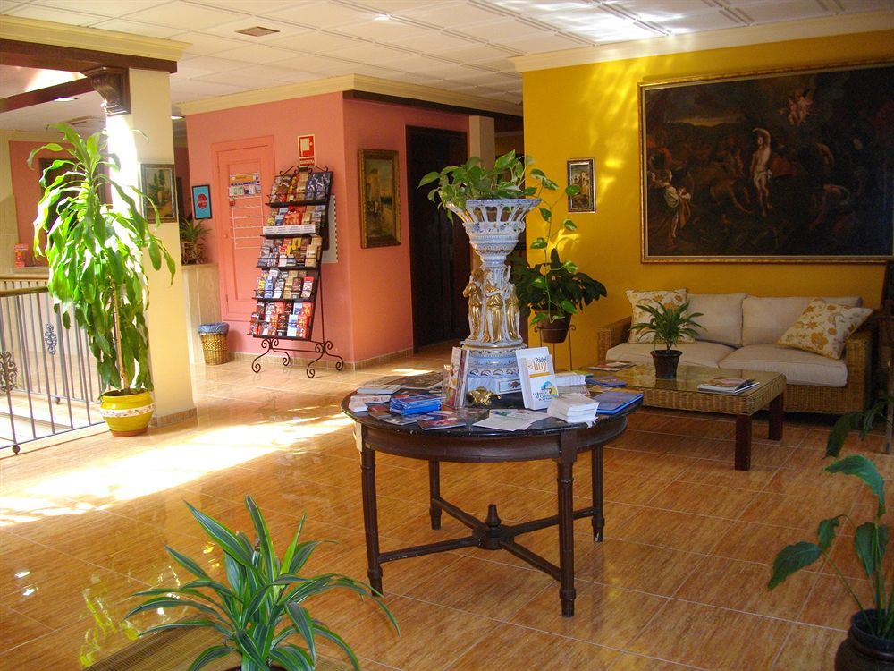 Pinomar Hotel 3*