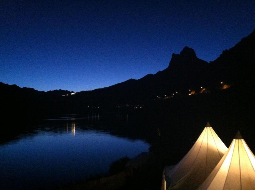 Valle De Izas Hotel