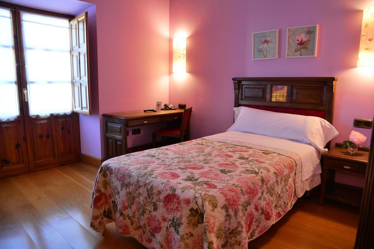 Inn Ferrera Rural Herrera de Valdecanas