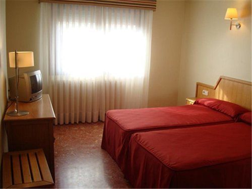 Chane Hotel 2*