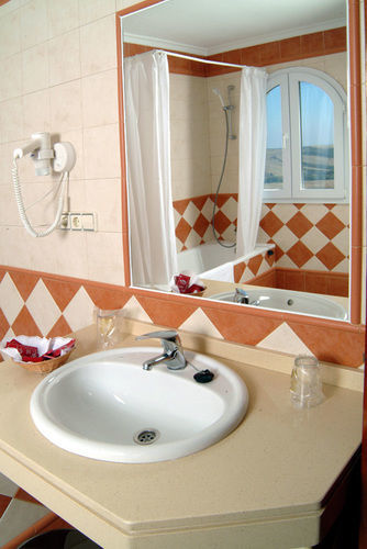 El Convento Hotel