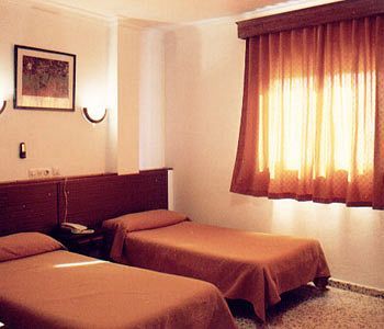 El Faisan C&r Hotel *