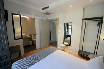 Hostal H Complutum *