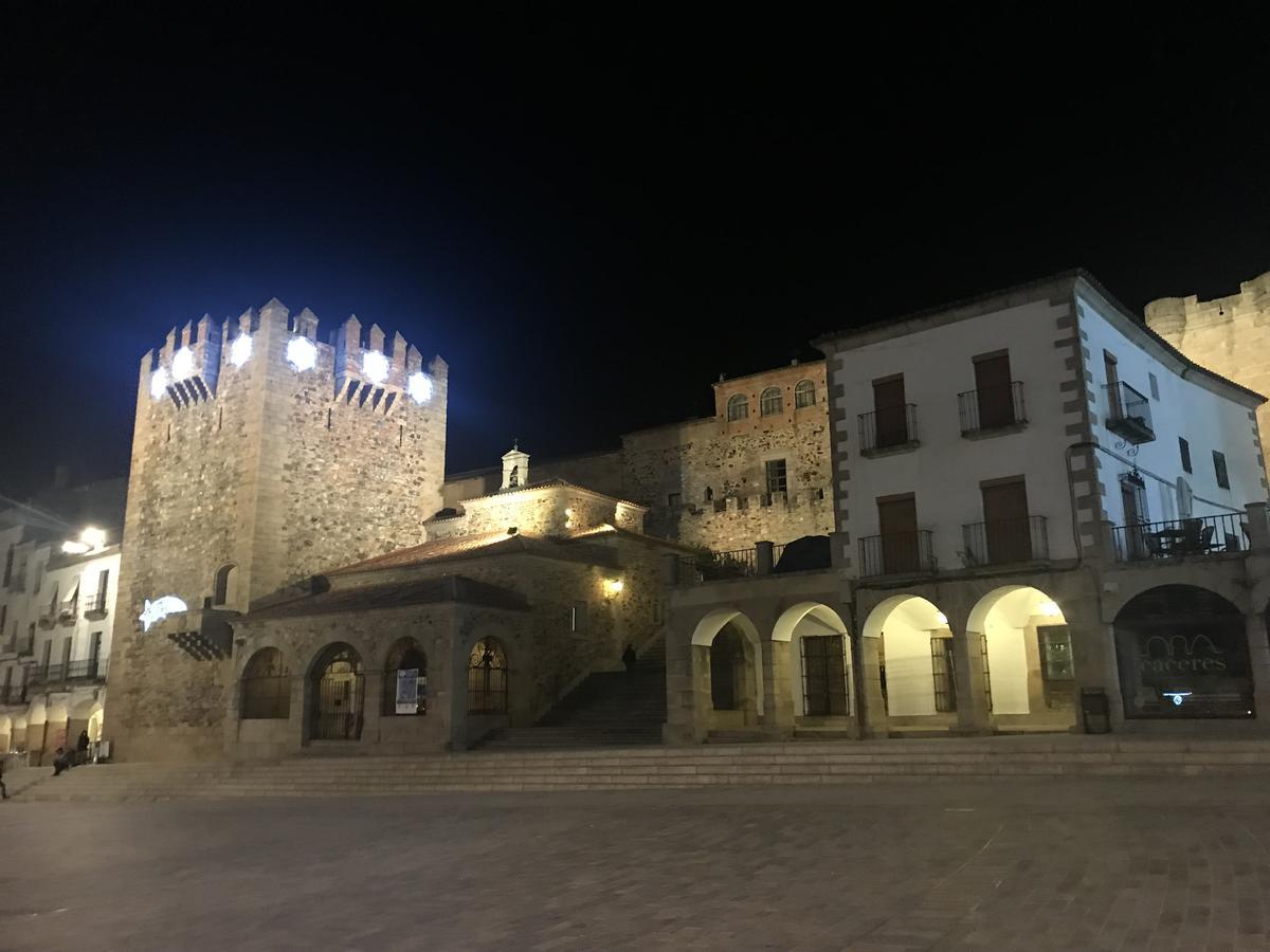 Adama Turístico Apartamento Caces