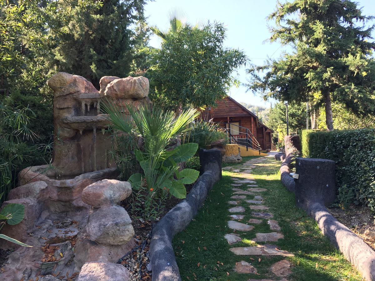 Cabanas De Madera Y - Gilmanas 3 * La Iruela