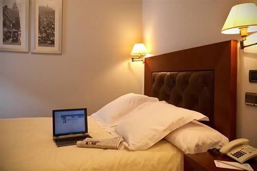 Hotel Juanito La Roda
