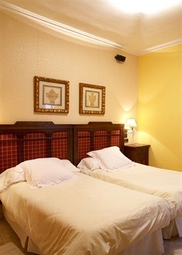 Hotel Juanito 3*