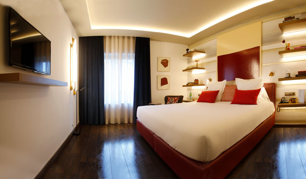 Hotel Vincci Mae 4*