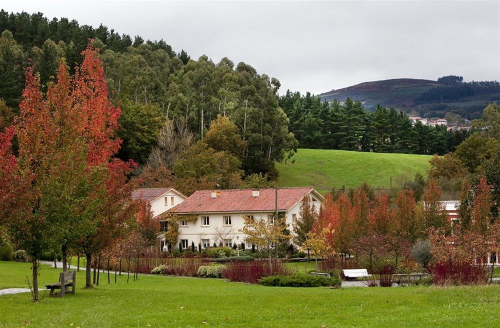Amalurra Ecohotel & Retreat Center Hotel Laiseca