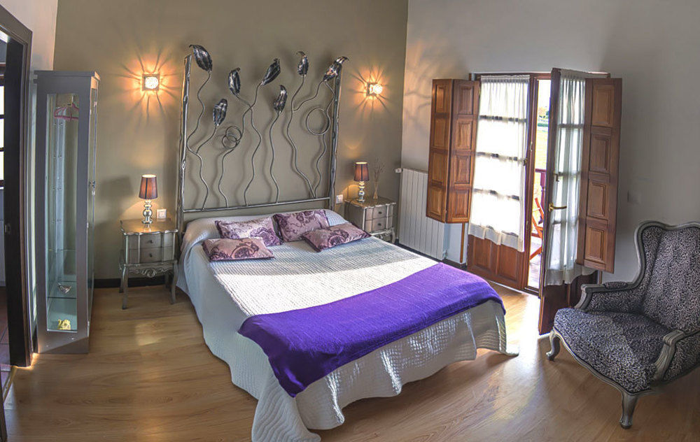 La Casa De Noelia Hinojedo