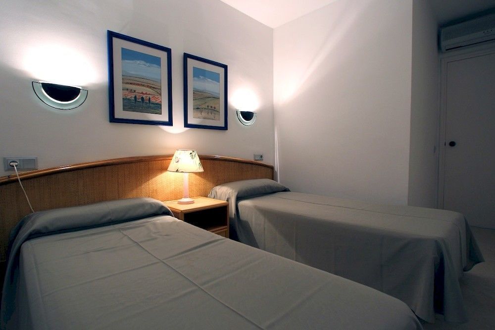 Centremar Apartment