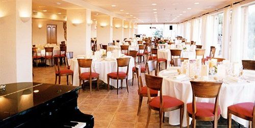Golf Rafel Hotel Corbera de Llobregat