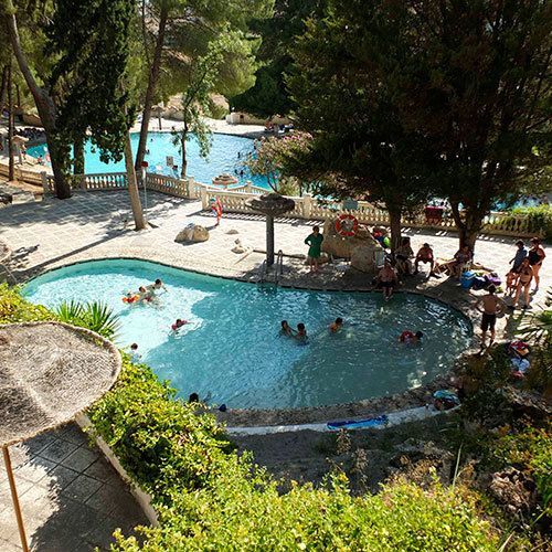 Balneario De Alicun De Torres Hotel