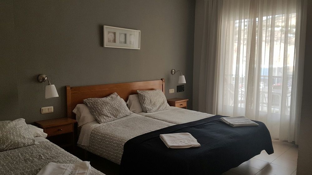 Avenida Del Sotillo Hotel 2*
