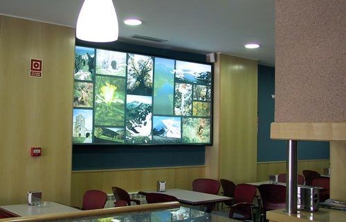 El Roble Hotel