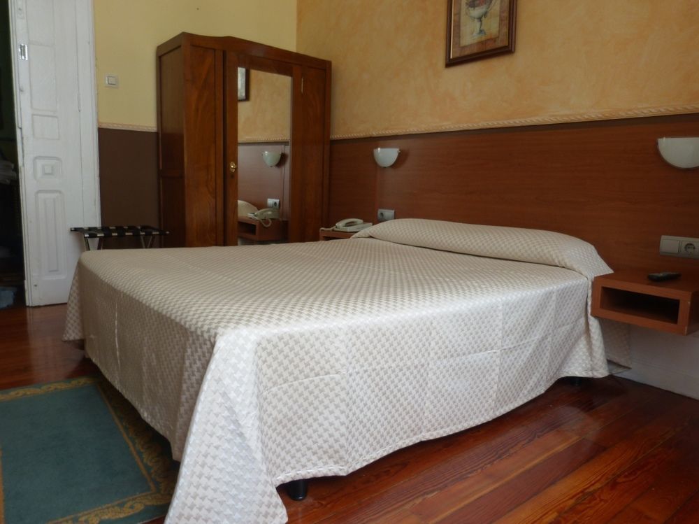 Hotel Aguila