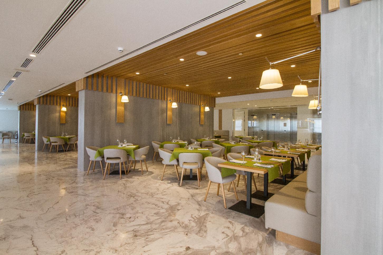 Estimar Suitopia Hotel