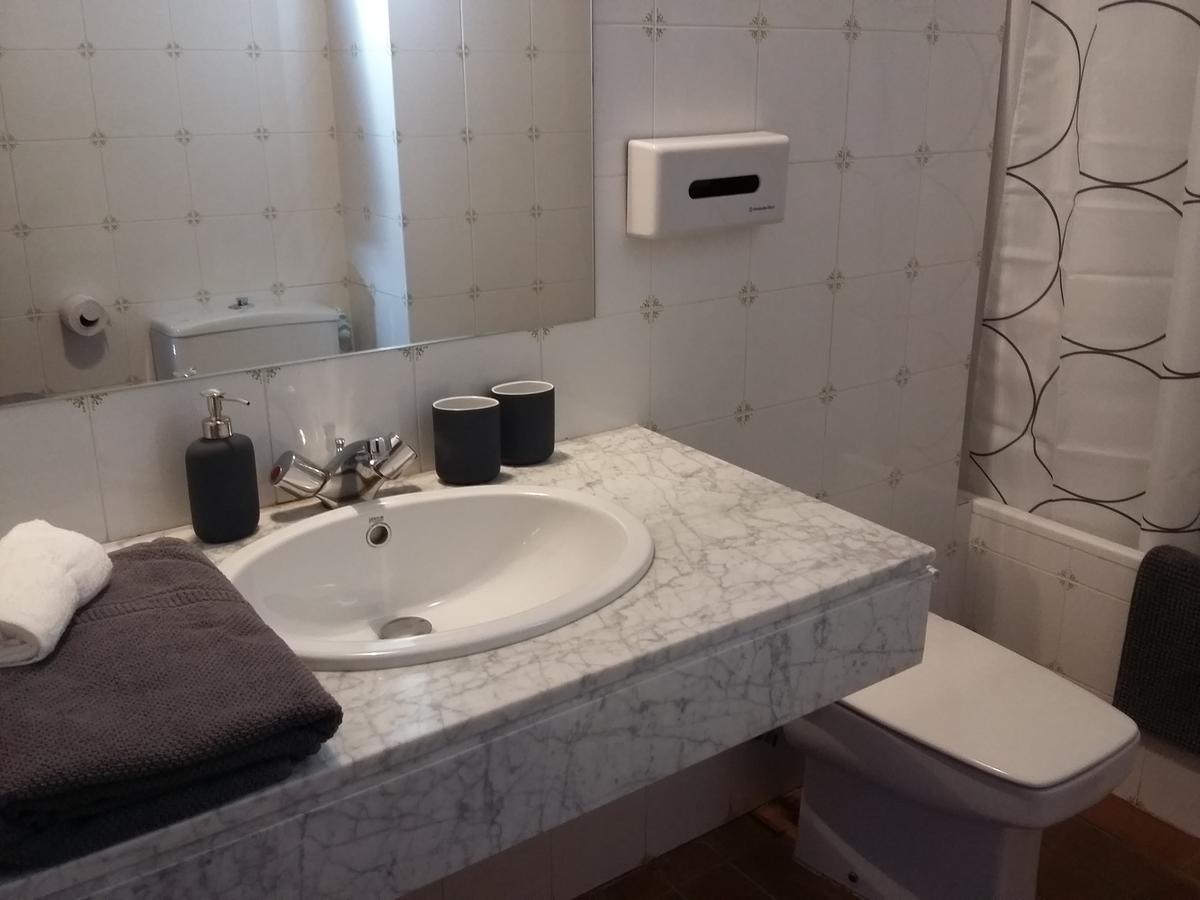 Tanau Apartment *