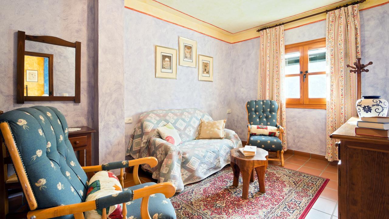 Hotel De 2*