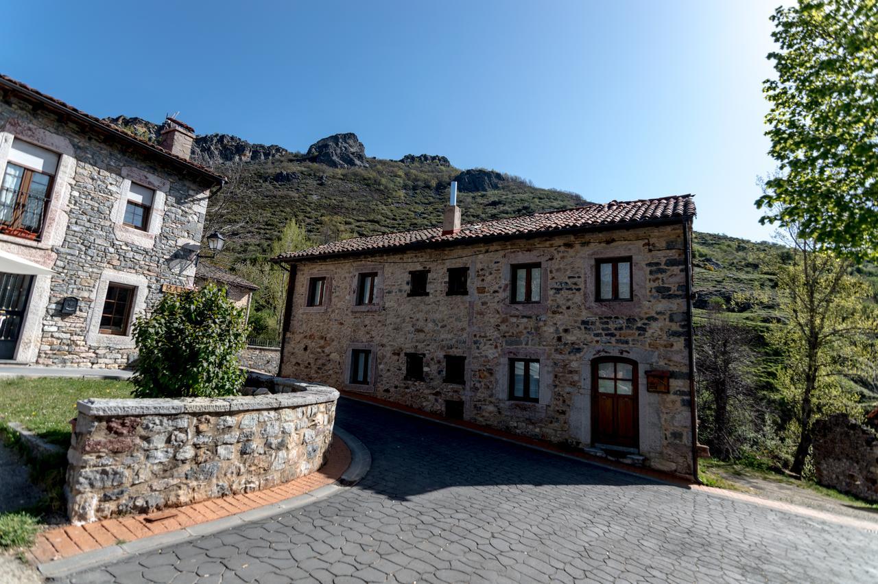 Casa Rural La Catedral De La Montana * Lois
