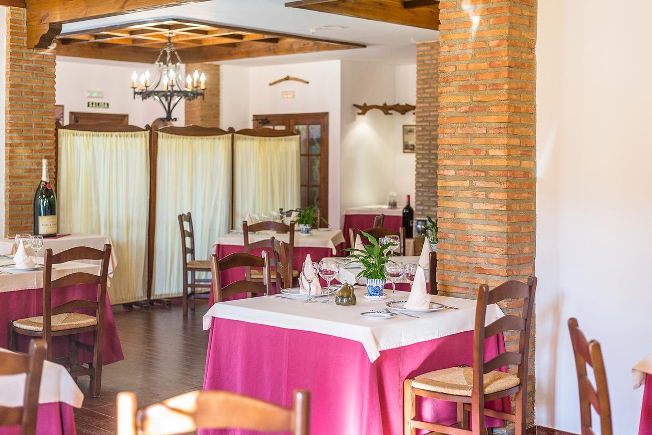 Hotel Cortijo De Tajar