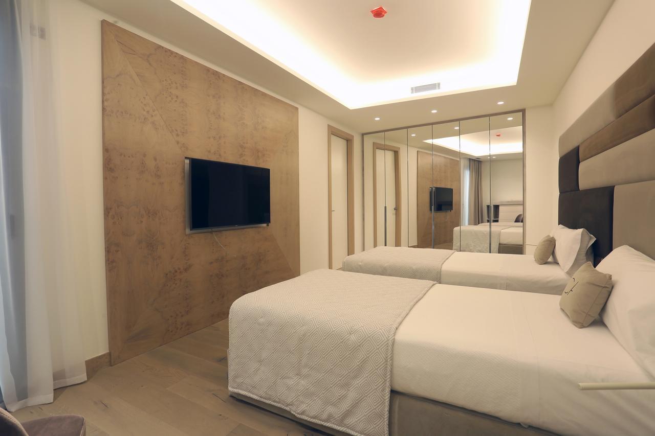 Aparthotel Cosmo 4*