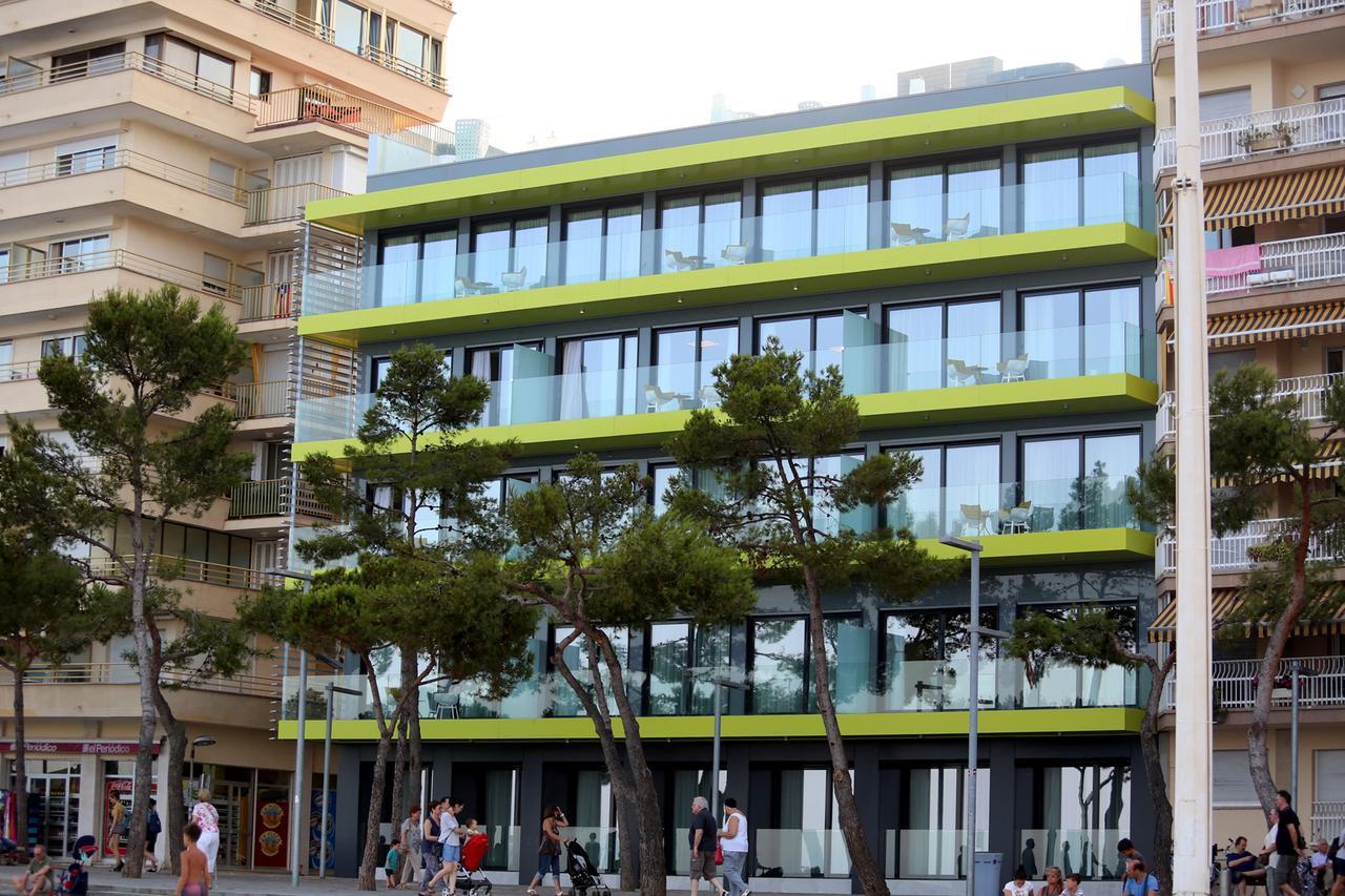 Cosmo Aparthotel 4*