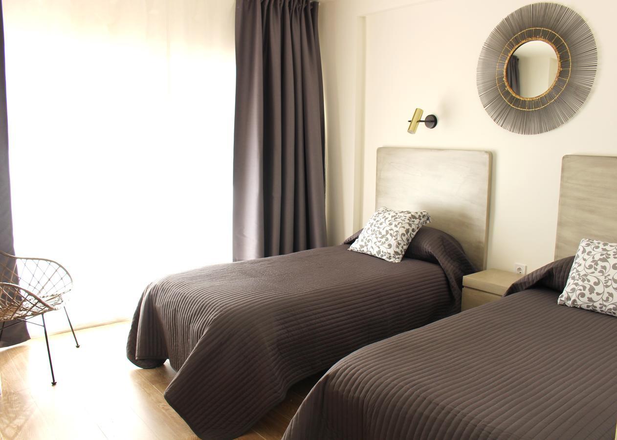 Apartahotel Club Playa Flores 3*