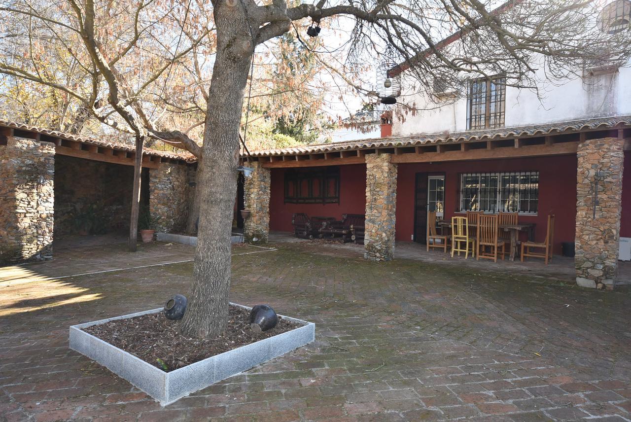 Finca La Vega Casa rural *