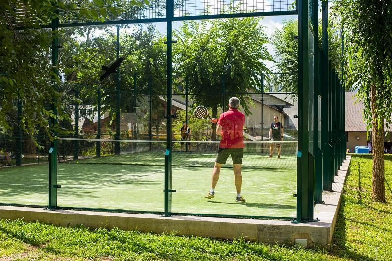 Stel-puigcerda Parque de vacaciones 4*