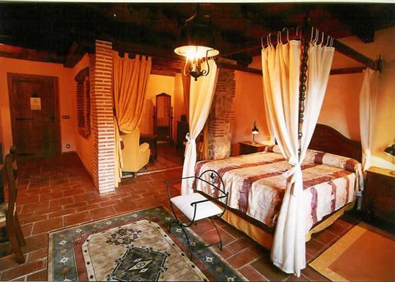 Inn La Ducal 3*
