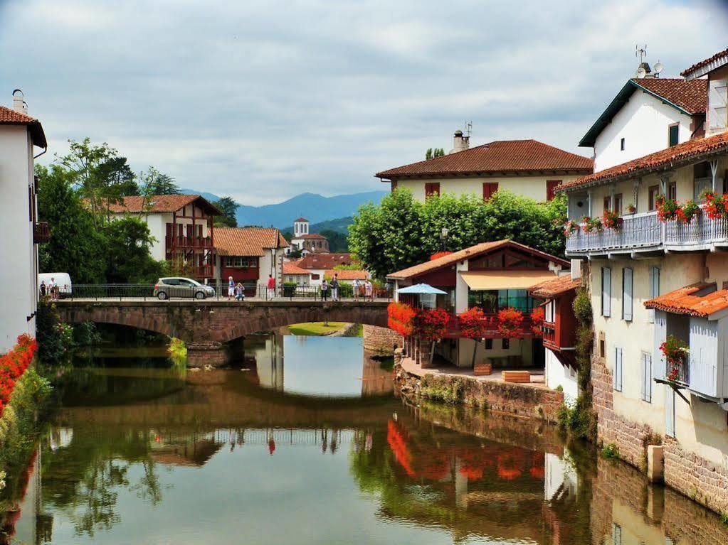 Casa Rural Enekoizar Hotel *