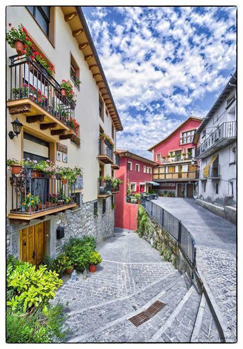 Casa Sallan Ordesa Pirineo Casa rural Laspuña