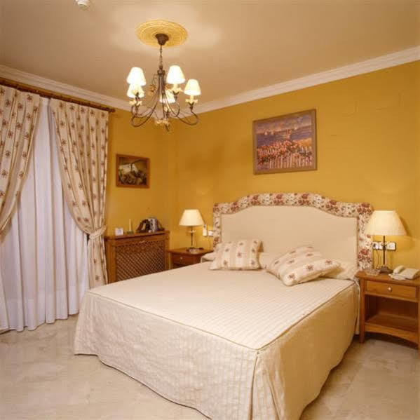 Hotel Sur 3*