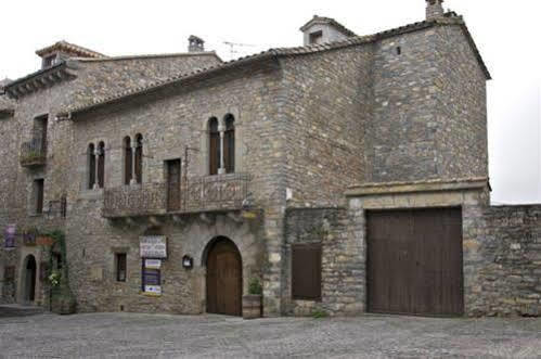 Mora De Nuei *