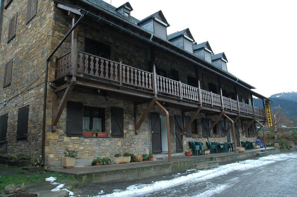 Hotel Castieru Escunhau