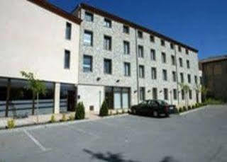 Comtes De Queralt Hotel 3*