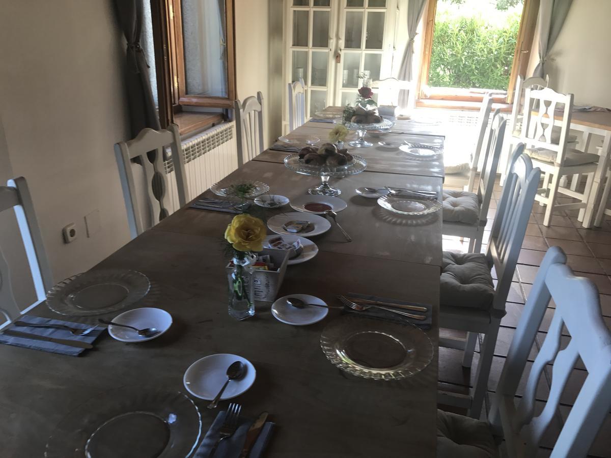 De Robledillo Hotel