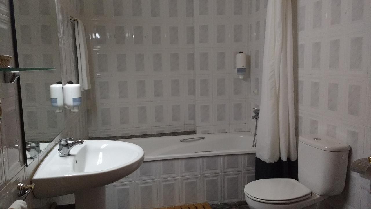 Ca L'amadeu Hotel *