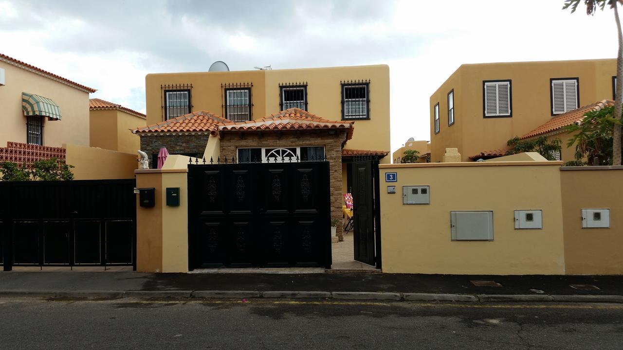 Villa Riki - Bed & Breakfast Bed and breakfast 2*