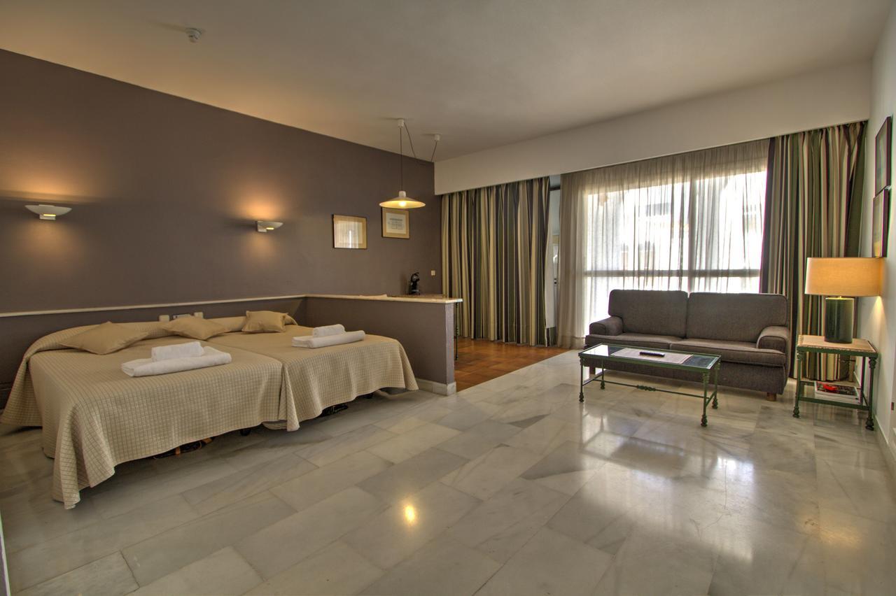 Apartahotel In Puerto Banus
